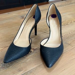Jessica Simpson size 8.5 faux snakeskin black heels worn in house only